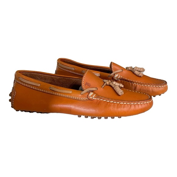 Tod’s Women’s Gommino Tassle Loafer Shoes in Orange Nubuck Leather | Size 5.5 - Picture 6 of 13